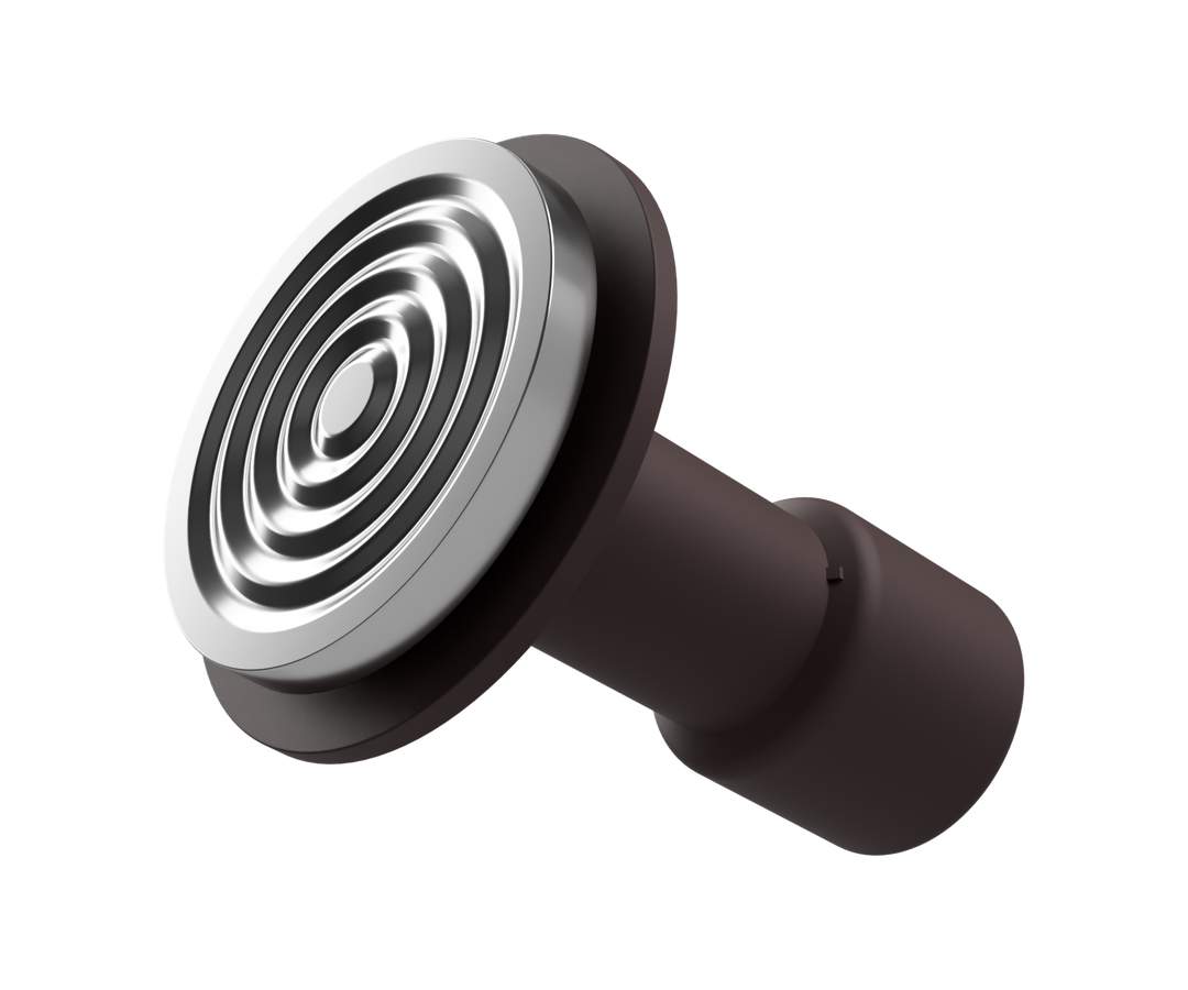 Anelli concentrici sulla base da 58 mm del pressino Varia Calibre rosso rubino