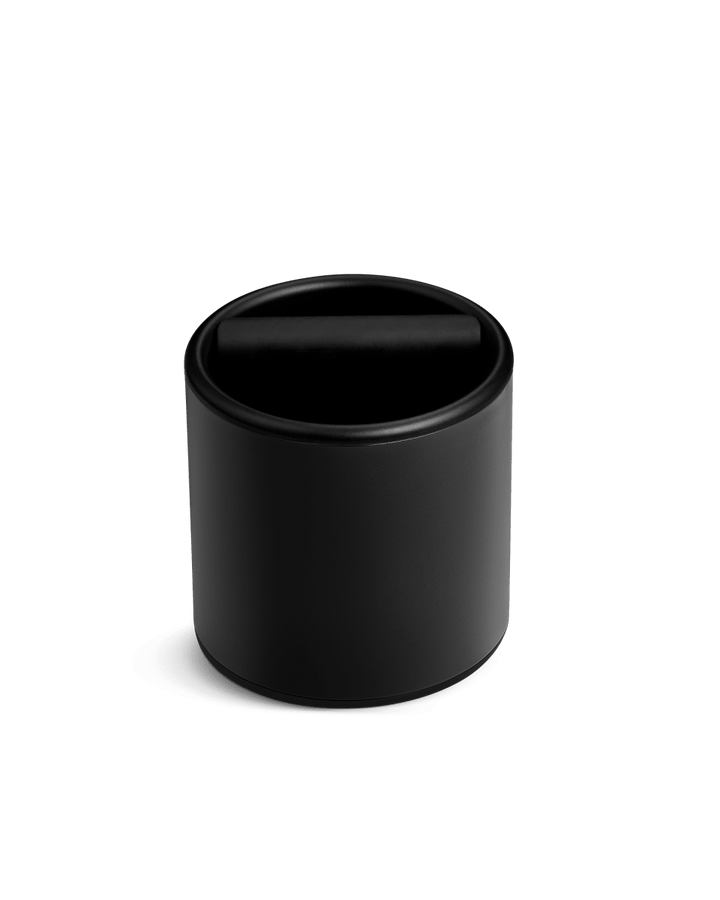 Battifondi Fellow Espresso Knock Box nero visto dall'alto, con la barra rivestita in silicone