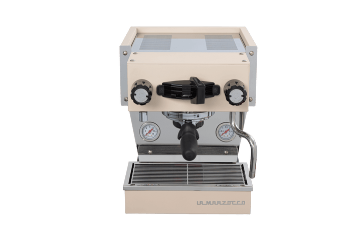 La Marzocco Linea Micra Crème, vista frontale con portafiltro