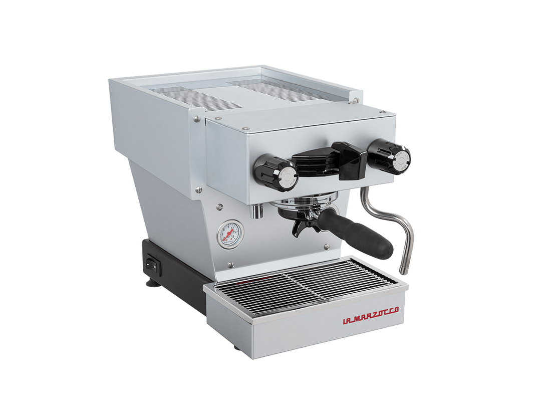 La Marzocco Linea Micra Grigio chiaro, vista di tre quarti