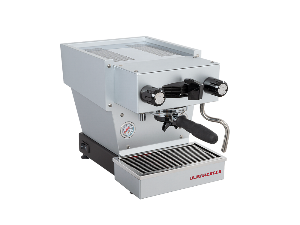 La Marzocco Linea Micra Grigio chiaro, vista di tre quarti