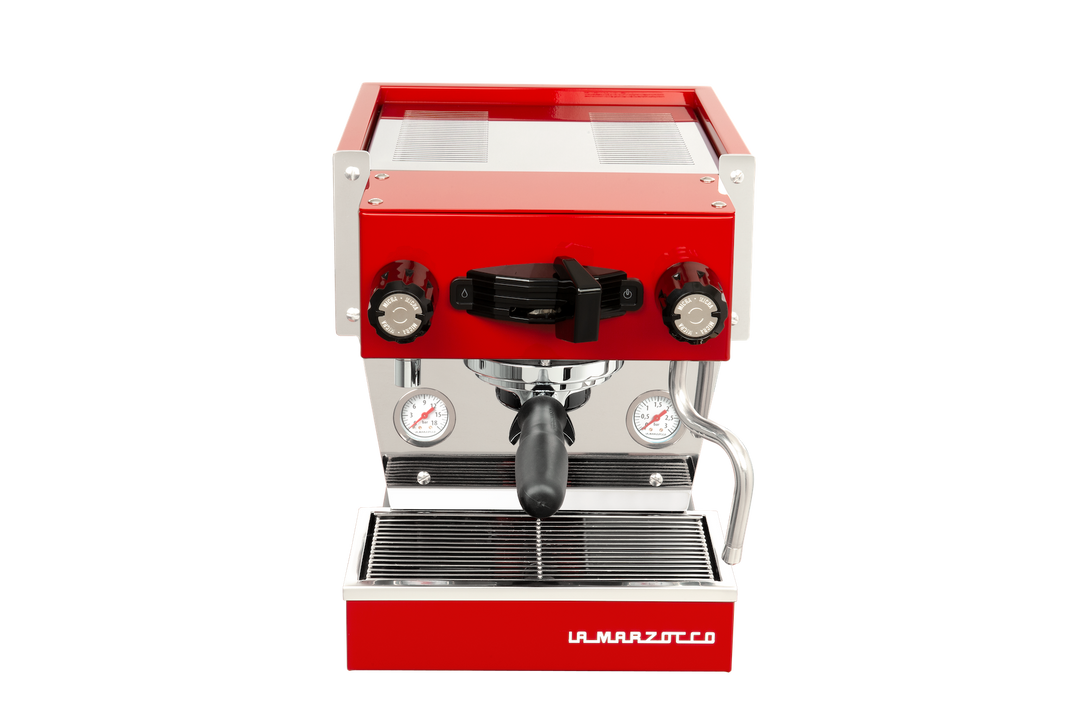La Marzocco Linea Micra Rossa, vista frontale con portafiltro